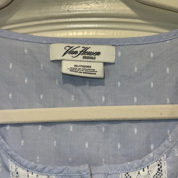 Blue & Lace Swiss-Dot Top - Picture 4 of 5